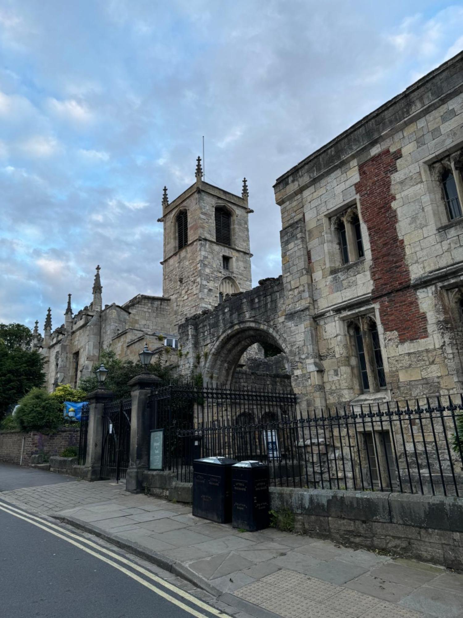 Apartamento Brand New Flat 5 With Free Parking And Fast Wifi York Exterior foto