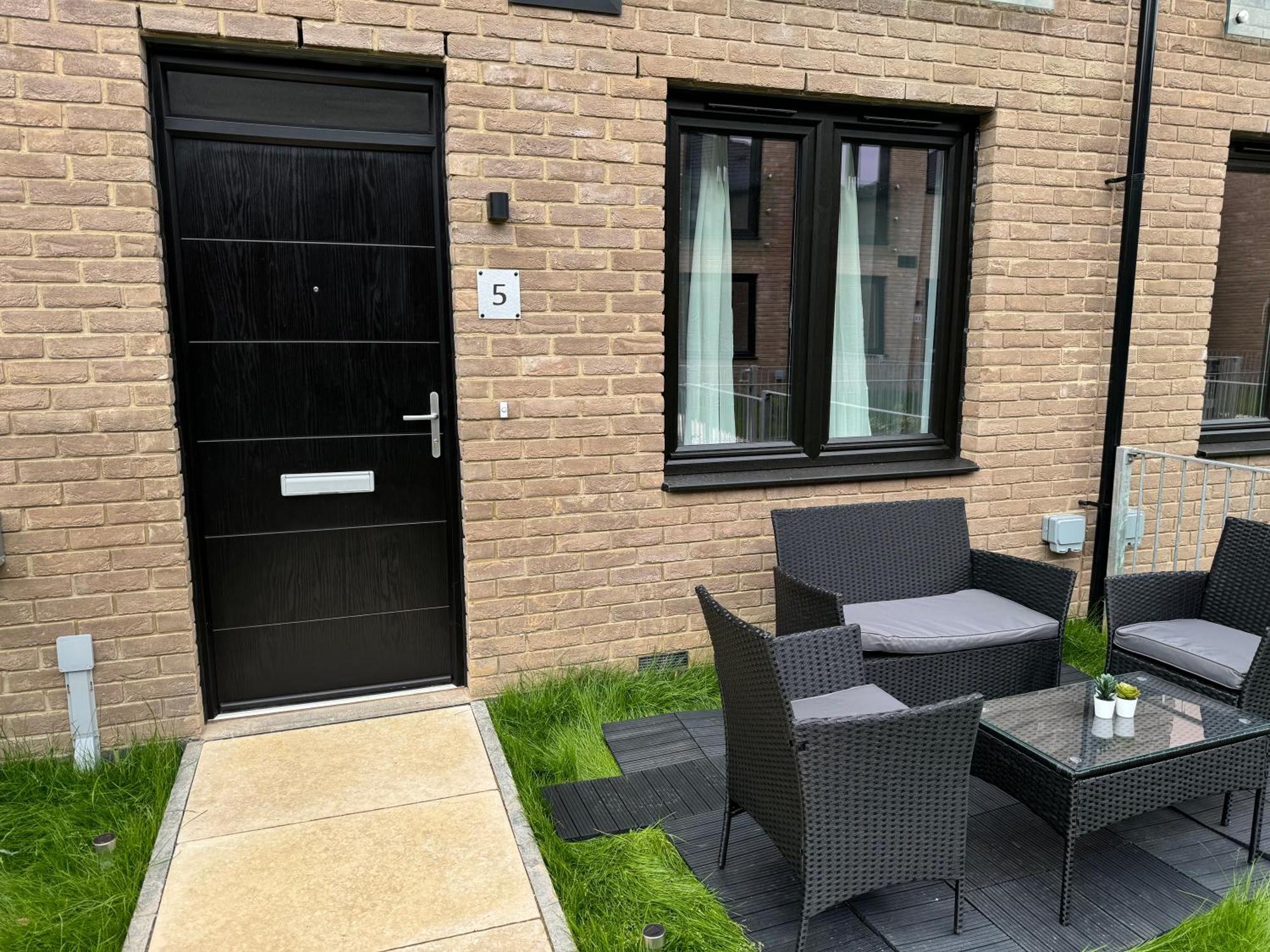 Apartamento Brand New Flat 5 With Free Parking And Fast Wifi York Exterior foto